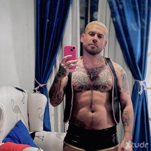 Xtudr - Pikaroofficial:  