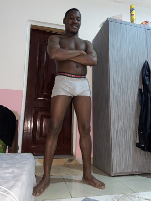 Xtudr - SuckStrongDick9: I am looking for slaves to break into a mindless state You do as I say no questions asked because I am your nerdy b...