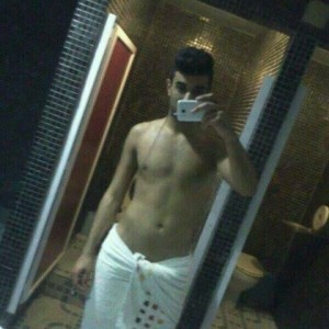 Xtudr - MarocBoy24: Castrated submissive man