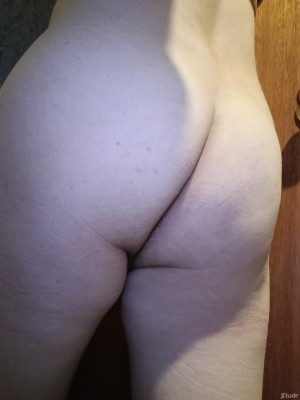 Xtudr - Edysum28: Soy sumiso en busca de machos que gocen de humillar insultar denigrar exhibir en redes X y más. 
No tengo inconvenientes c...