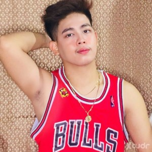 Xtudr - drake: Your Baby Boy From Philippines 🇵🇭