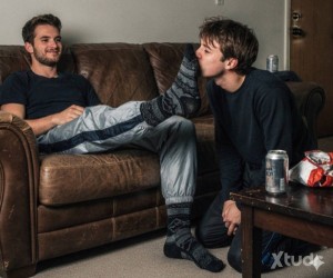 Xtudr - Ori45: I lick feet, smell socks, armpits, butts, briefs. You can hit me, I swallow everything.