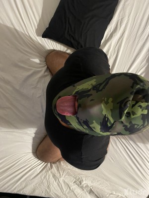 Xtudr - PrestoSumisoHOY: Ofrezco pasivo macho gym vendado y atado
SUMISO (no esclavo)
