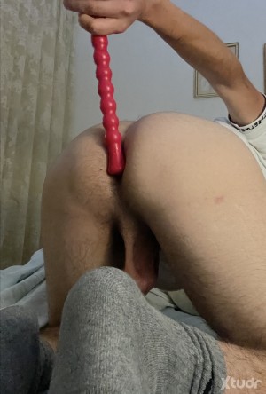 Xtudr - Ftjnee: Busco maduro morboso
Yo soy joven delgado, como podeis ver en las fotos, soy yo.
Tengo 22 años soy sumiso obediente.
Ganas d...