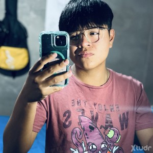 Xtudr - _lu1zzw: Me gusta platicar, dibujar, cantar,
bailar. 