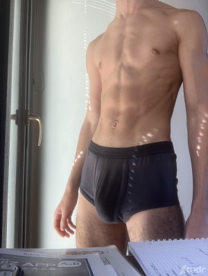 Xtudr - twink_cagliari: Kinky, up for anything, willing to explore