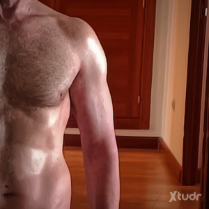 Xtudr - body: Submissive, I try to please my Master.