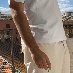 Xtudr - amojoven_20:  Amo joven de Madrid busco sumisos que sepan obedecer y satisfacer presencial o cyber 