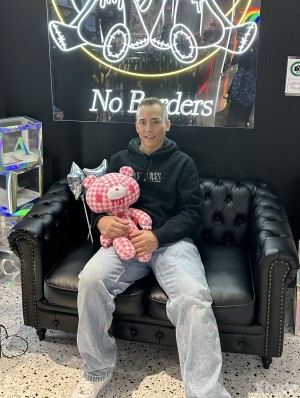 Xtudr - KULAZO: Very submissive, filthy and compliant. In sex I'm only bottom.