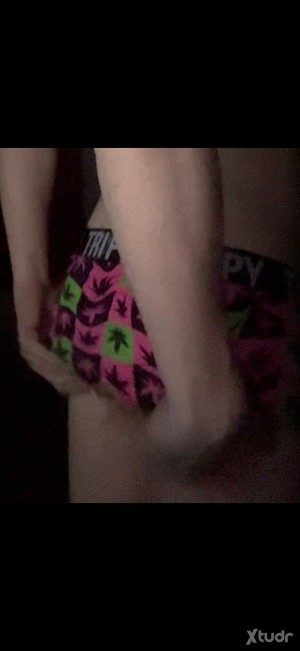 Xtudr - deen: Virgin looking for older man to slut me out I'm young and ready