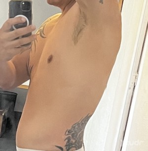 Xtudr - masoquistasumiso: Mis límites son no sangre, scat, marcas permanentes, cbt, fisting.  Me va intenso. No necesariamente sexo