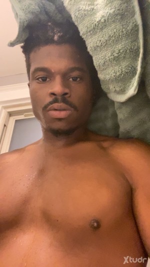 Xtudr - kecd12l4: Buscando fistador/ entrenador de agujero.