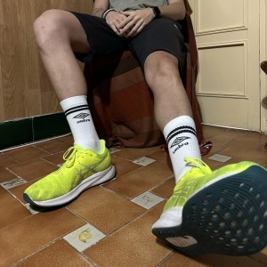 Xtudr - adoradoresdpies: Looking for submissives as possible 24/7. If you're a good fetishist, come and get at my feet. I'm looking for good...