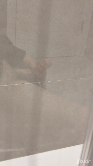 Xtudr - bro_07_terrssa: I'm looking for a fuck buddy, to keep hooking up.