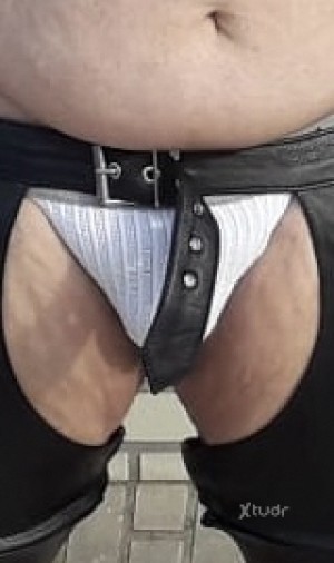 Xtudr - ChuckVal: Pasivo. Usa mi agujero. Cum Dump en fiestas. 