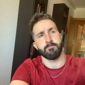 Xtudr - Cachorro26: Poca experiencia como esclavo. Aspiro a ser entrenado como esclavo doméstico. Disfruto mucho de la humillación, la disci...