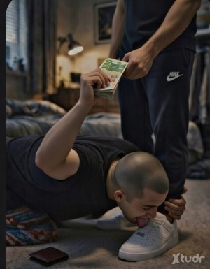 Xtudr - Esclavo33se: I'm looking for a handsome dominant man with a good body to serve him in whatever he needs 🧎