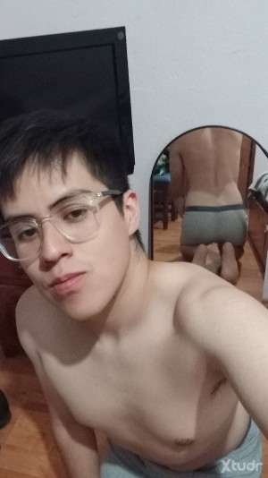 Xtudr - Esclavomx: Principiante de 25 años, en busca de alguna relación sexual, afectiva o espiritual D/s. 
TG: @isaidaniell