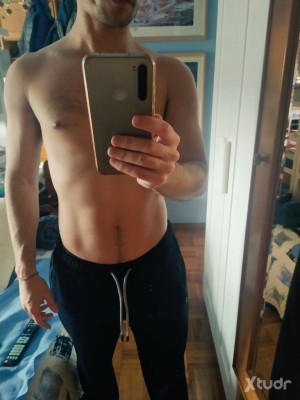 Xtudr - SwimmerEgo: Muscular, athlete and swimmer.