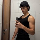 Xtudr - jc2gvapm: I’m a top with a ...