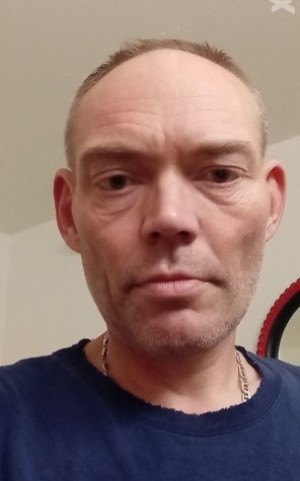 Xtudr - Pete10: Slave looking to be humiliated and degraded by a nasty,  sadistic master.  To be restrained and forced fed ,piss and shit an...