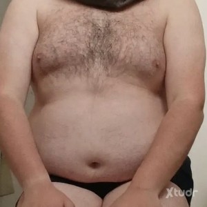 Xtudr - G87: Gordo sumiso, con ganas de complacer y servir a un macho dominante. 