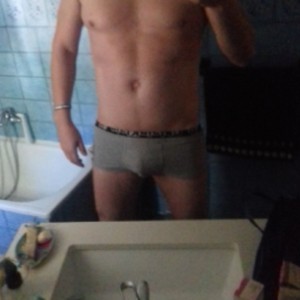 Xtudr - noche de lechada : , algún amo joven para estar a si servicio?