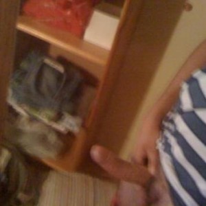 Xtudr - vaguada88: I'm a normal guy with little experience in this and eager to be used and learn.
On kik I'm: vaguada88