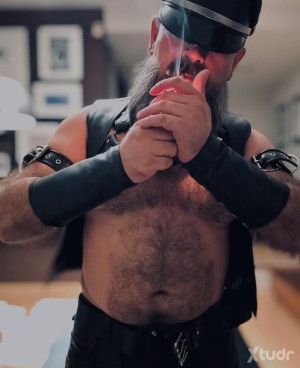 Xtudr - Supremelordsir: Hello there  , This experience and certify leather lord master/Dom seeks for an obedient and dedicated faggot Slave/...