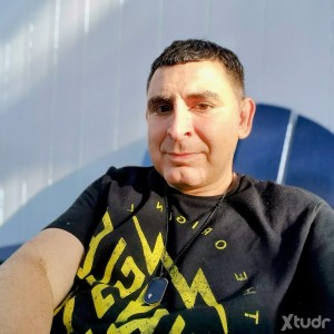 Xtudr - FloridaBoy84: Hung and ready to mingle!