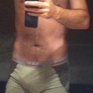 Xtudr - AMOCANARIO: I'm looking for someone who knows how to enjoy feeling used and abused by a dominant man.