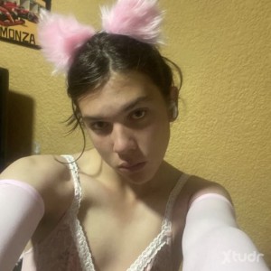 Xtudr - Emma1599: Un pene en mi boca 