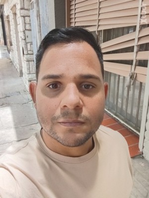 Xtudr - Nico002n: Soy un amo nuevo aquí con ganas de tener un esclavo muy sumiso fijo 