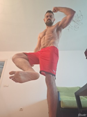 Xtudr - Jaijou: Según la situación y el contexto puedo ser tan cabrón como amo como sumiso con aguante...
Todo tipo de cerdeo ++
Sexo bruto ...