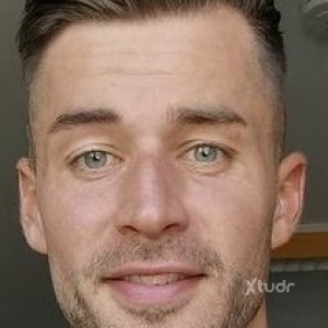 Xtudr - Nicholas5th: Estoy buscando una relación seria