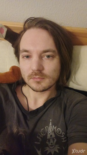 Xtudr - HorNate:  Looking for fun
