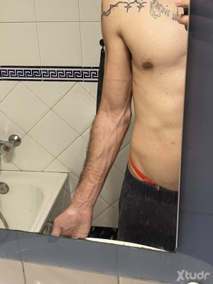 Xtudr - Prawn: Dominante, aunque además de los pasivos/esclavos también me mola mucho el colegueo
