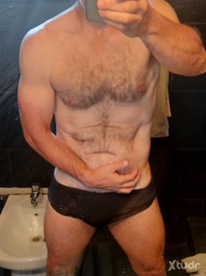 Xtudr - corazonsumiso: Masculine, educated, healthy.
Real submissive and experienced
55, 5'8