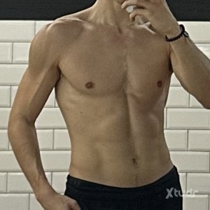 Xtudr - bdsmfun: Bdsm, atar, dominar, lapos, ballbusting, humillación, golpes, velas, pinzas…. 
Palizas