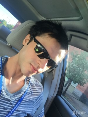 Xtudr - bubblebutSeeker: Hi there- what’s up. I’m ddf and in to servicing and draining straight white men. I’m young (30), Prof., feminine (...