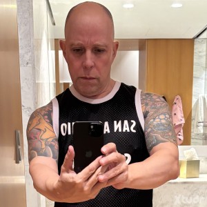 Xtudr - dogbound: Good looking Spanish guy looking for raw and rough likeminded guys for a steamy session 