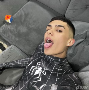 Xtudr - Myke22: Me trama el findom y dominar 