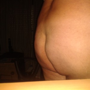 Xtudr - maduro41: Maduro  bisexual de 43 años gordo con un buen culo y con ganas.