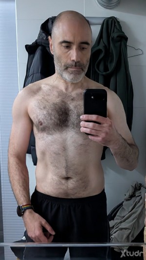 Xtudr - bcn08011: Learning dominant man