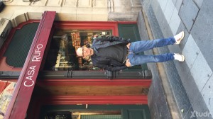 Xtudr - Leather-Pas: Me gusta que me usen, y dependiendo del esclavo usarle.
Me encanta el cuero, aunque lo he ido vendiendo por no usarlo.
...