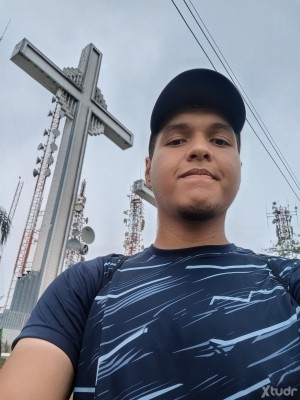 Xtudr - passumiso2005: Hola me llamo Juan David tengo 21 años. Práctico BDSM y soy fetichista   busco a alguien igual ;)