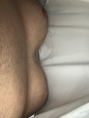 Xtudr - Laguerra: Busco tío activo o versátil, busco discreción, me gustan la mamadas, las caricias los besos, y la penetración. 
Si estás e...