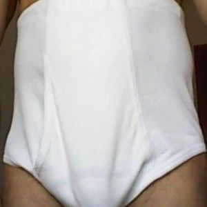 Xtudr - ss40: Versatile preferably bottom looking to satisfy mature men. Don't be shy and give me your proposal.