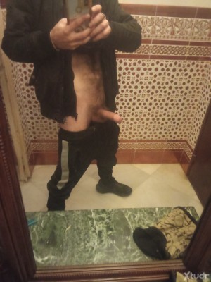 Xtudr - Amo28: Busco sumiso royo masculino,preferiria sumiso interesado en la castidad,tengo sitio,m va tratar con gente que busque concreta...