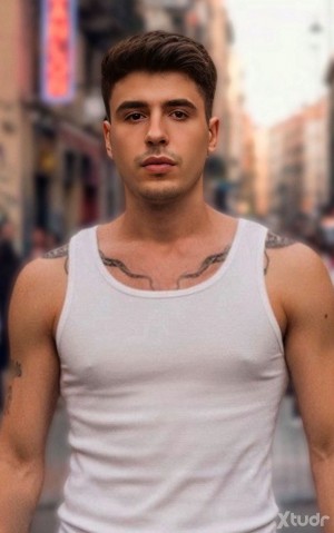 Xtudr - dbarrioxL: Dom de barrio. Buscando sumisos serios 